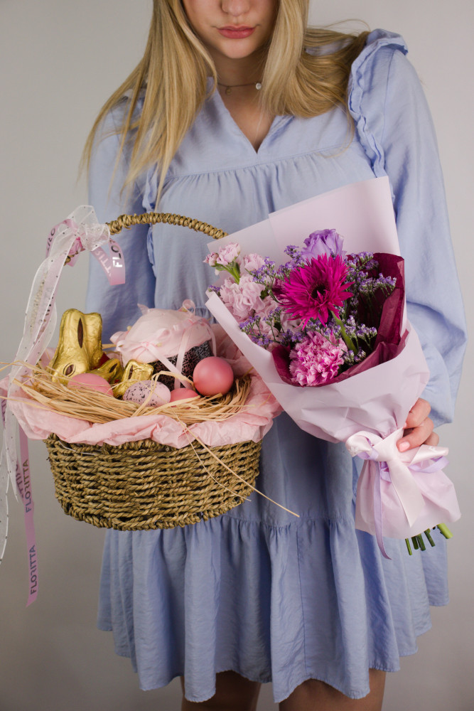 Pink bloom Easter basket