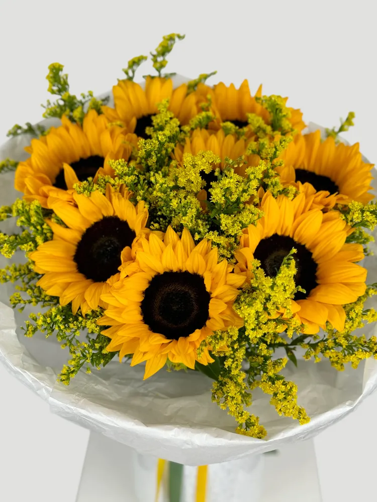 Sunflower & solidago bouquet