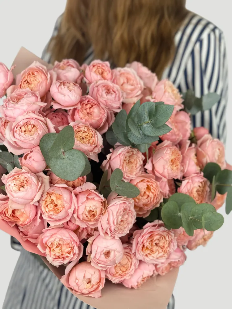 Juliett peony roses bouquet (15 stems)