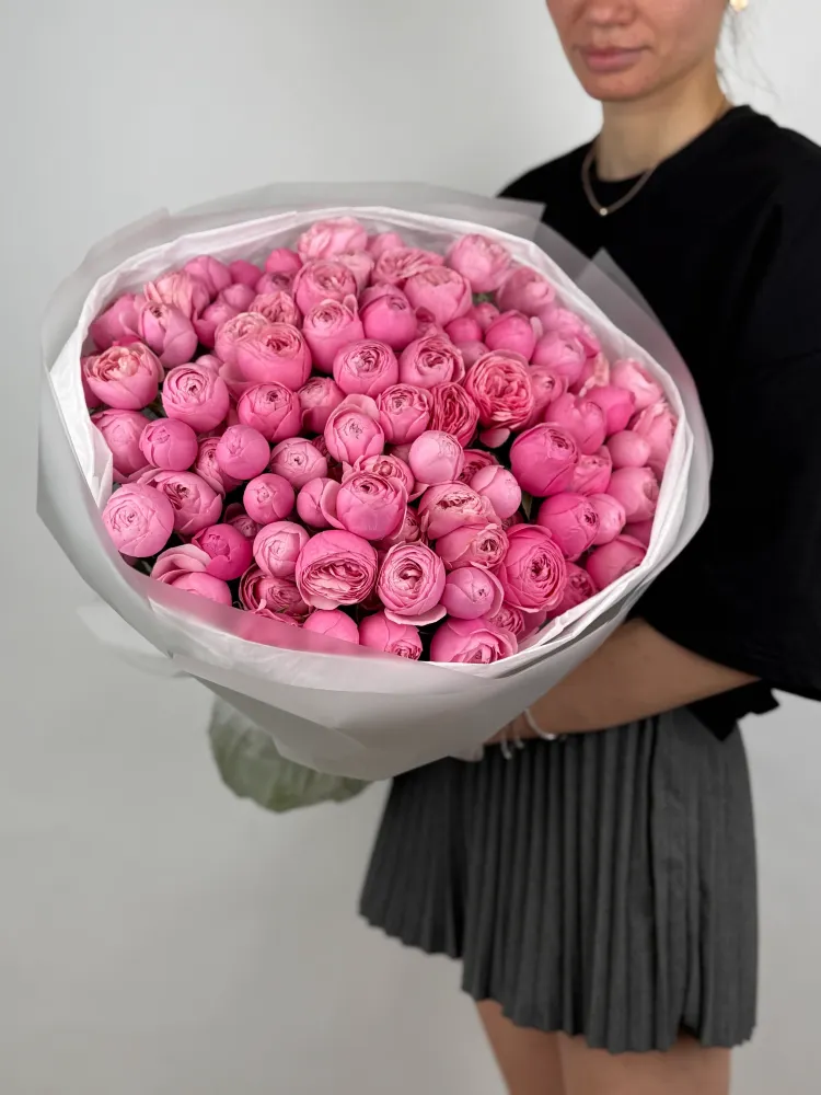 Pink garden elegance roses