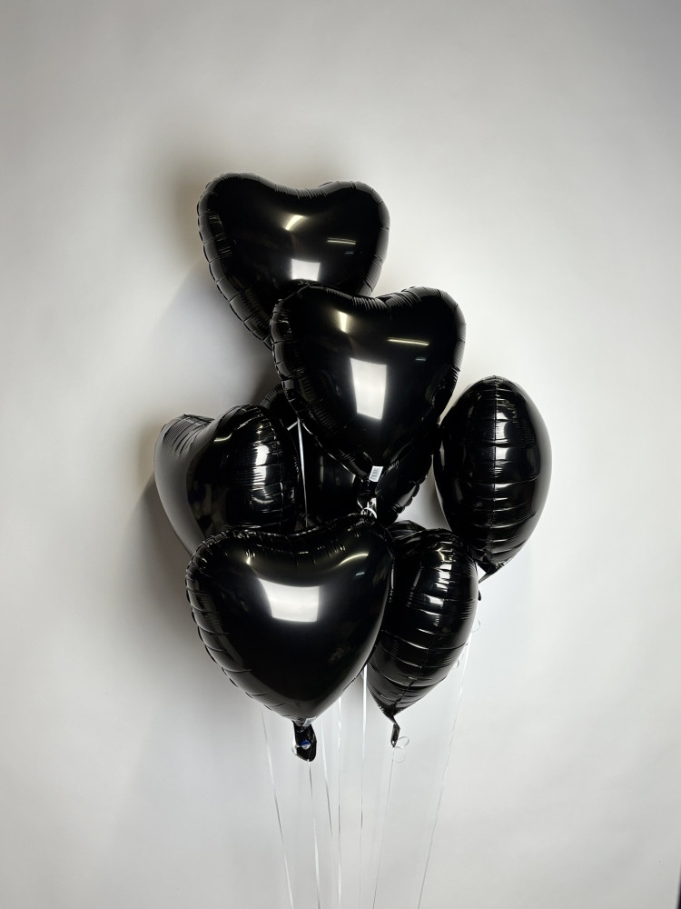 Black heart-shaped (7 balloons helium inflated)