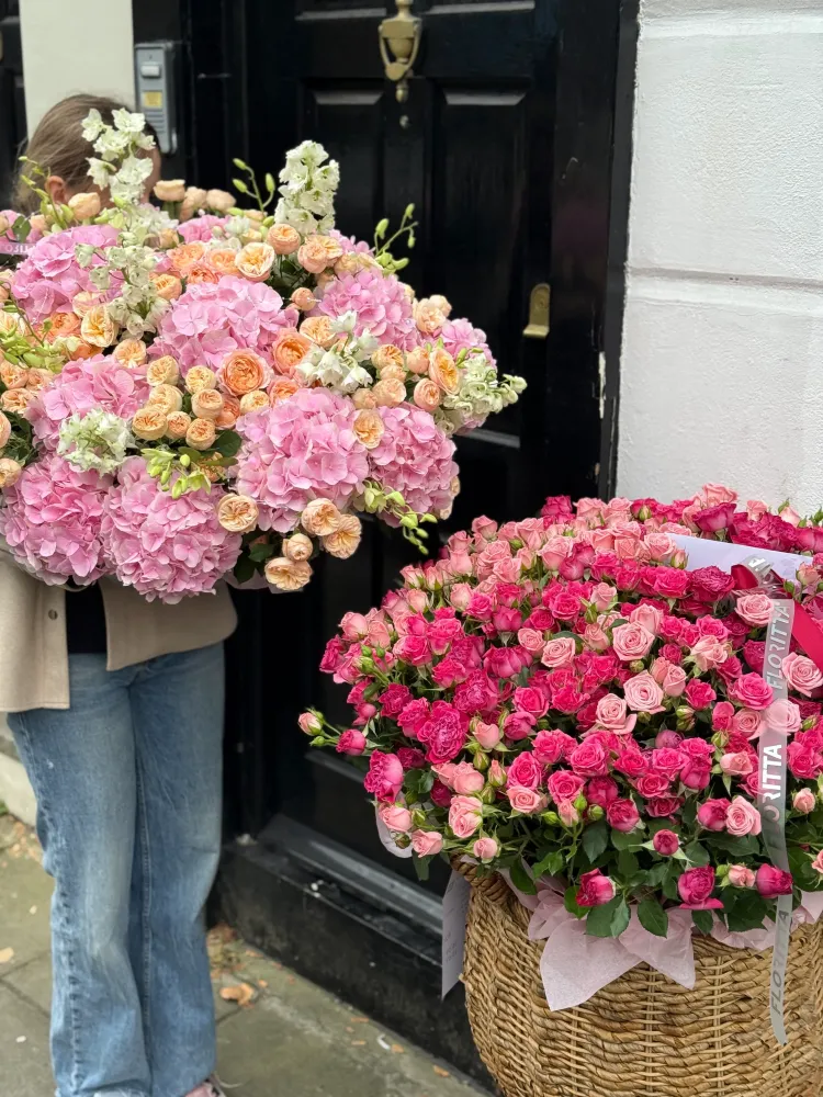 Grand blooming duo (2 basket included)