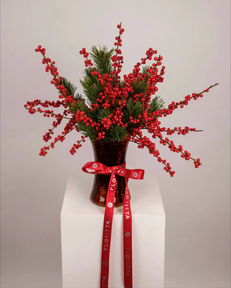 Festive berry bliss Christmas bouquet