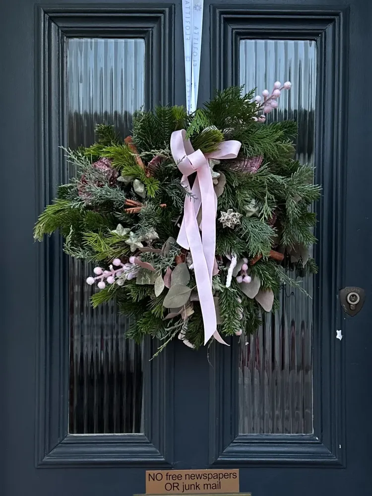 Winter rose whisper wreath