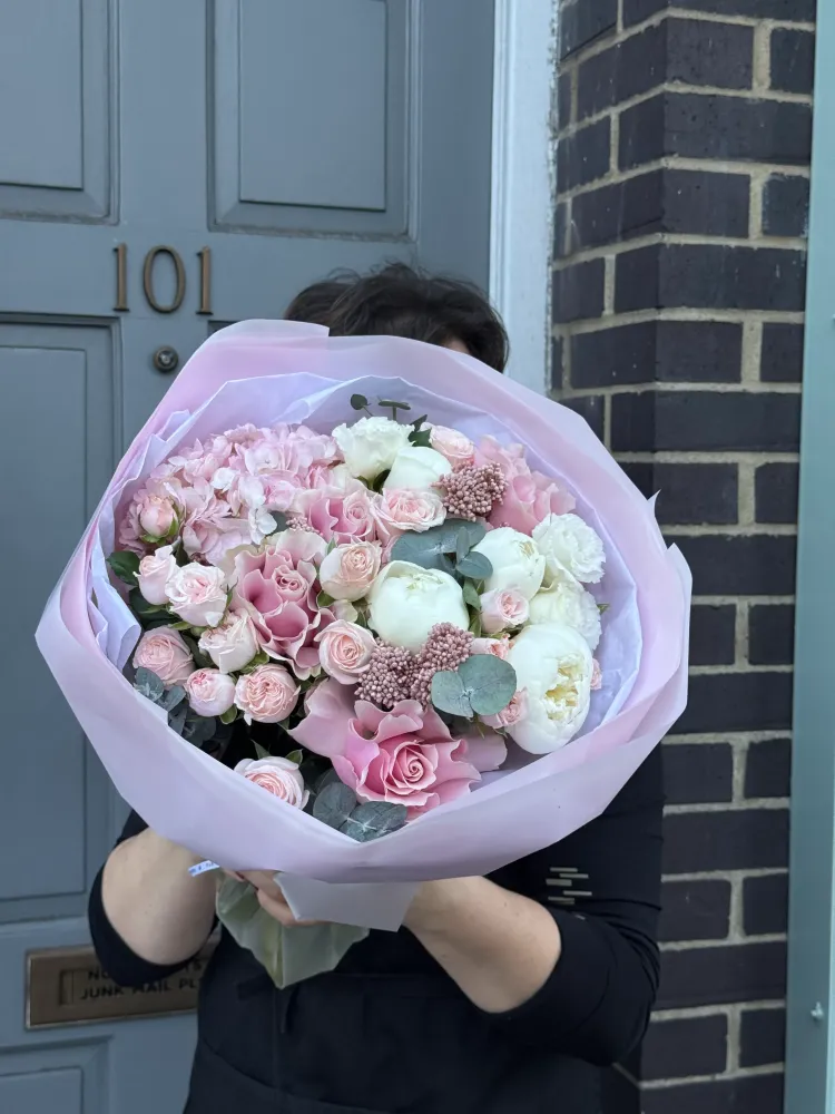 Chelsea bloom grace