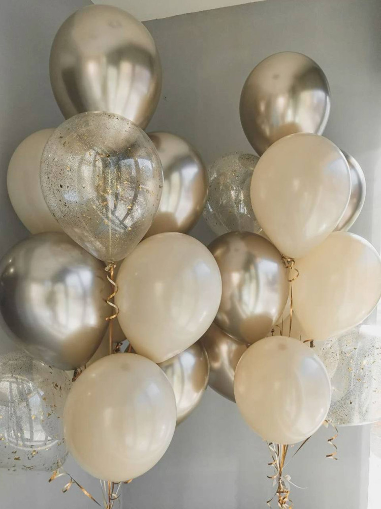 Soft beige celebration (24 balloon helium inflated)