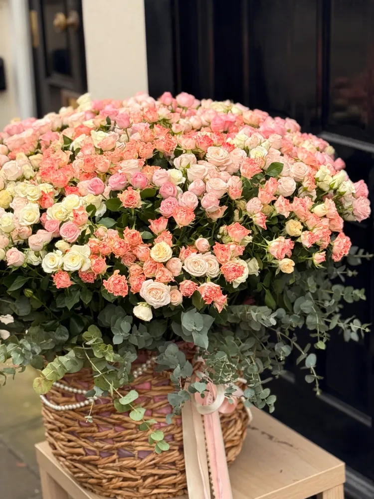 Her majesty’s garden roses
