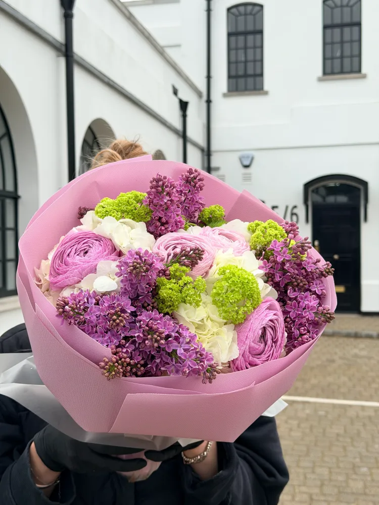 Lilac garden whisper (hydrangeas, ranunculus, viburnum & lilac)