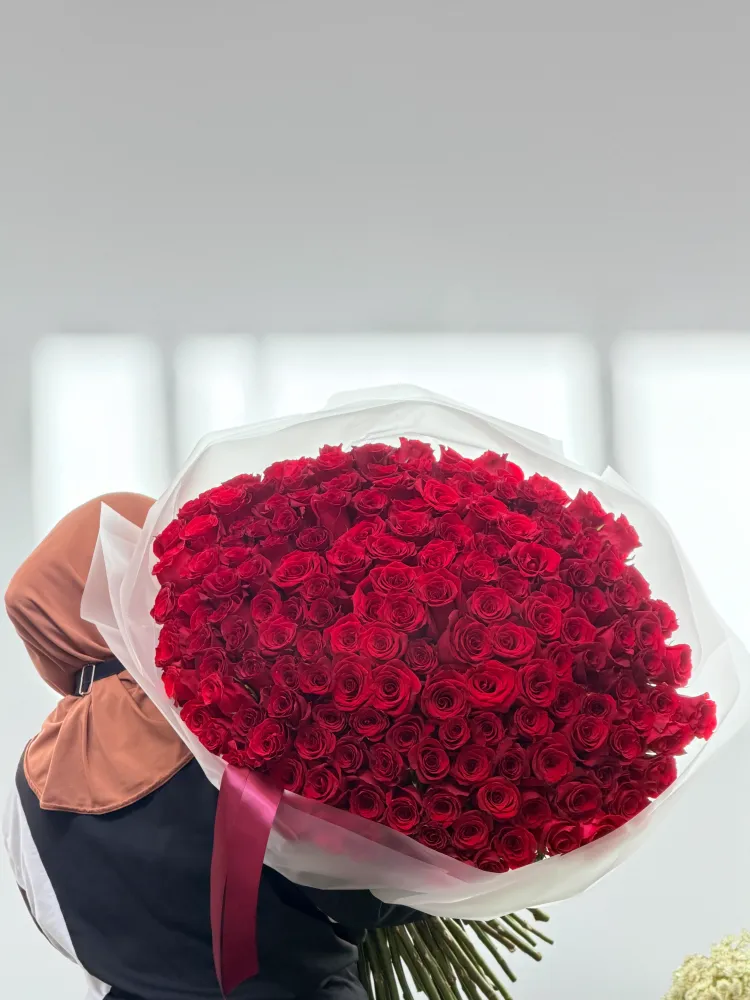 Empire of roses - 180 red roses bouquet