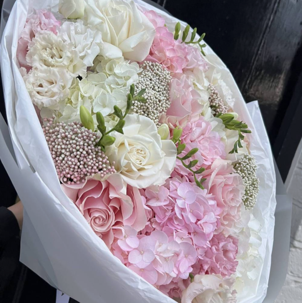 Camille (Hydrangeas, roses, carnations)