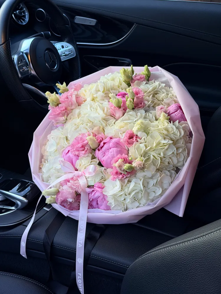 Ivory bloomscape (hydrangeas, eustoas & peonies)