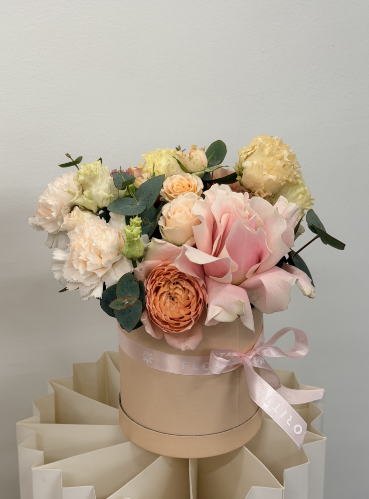 Peach whisper box