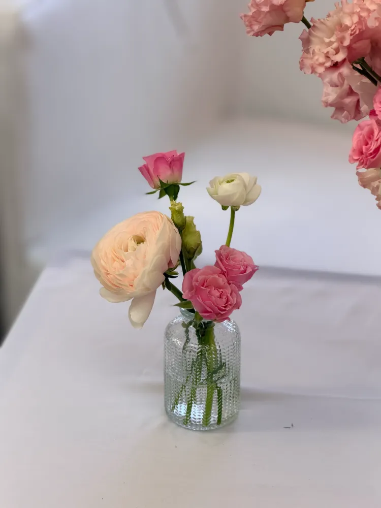 English tea party centrepiece set (balloons and vases are not included)