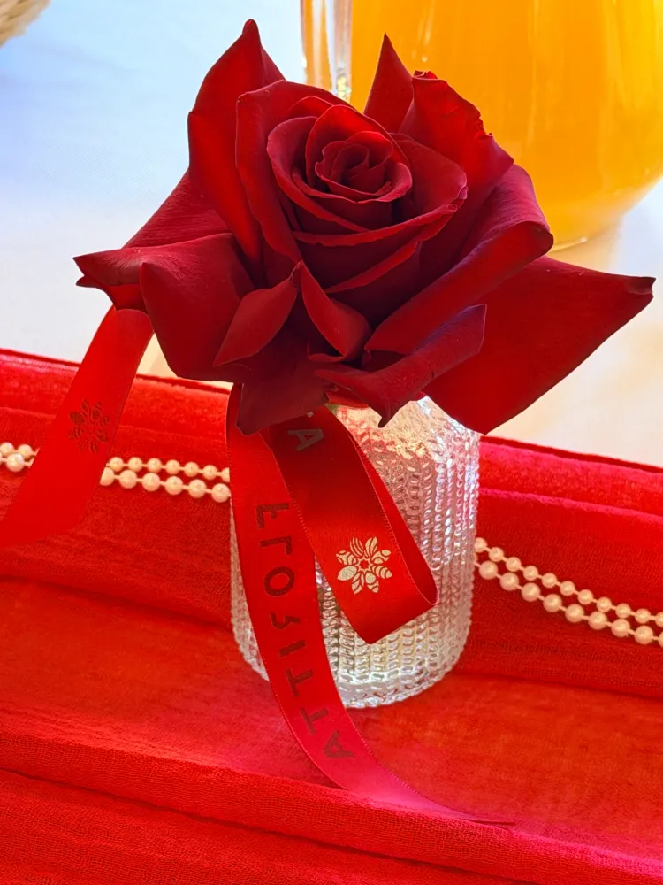 Ruby ballroom celebration (vases are not included)
