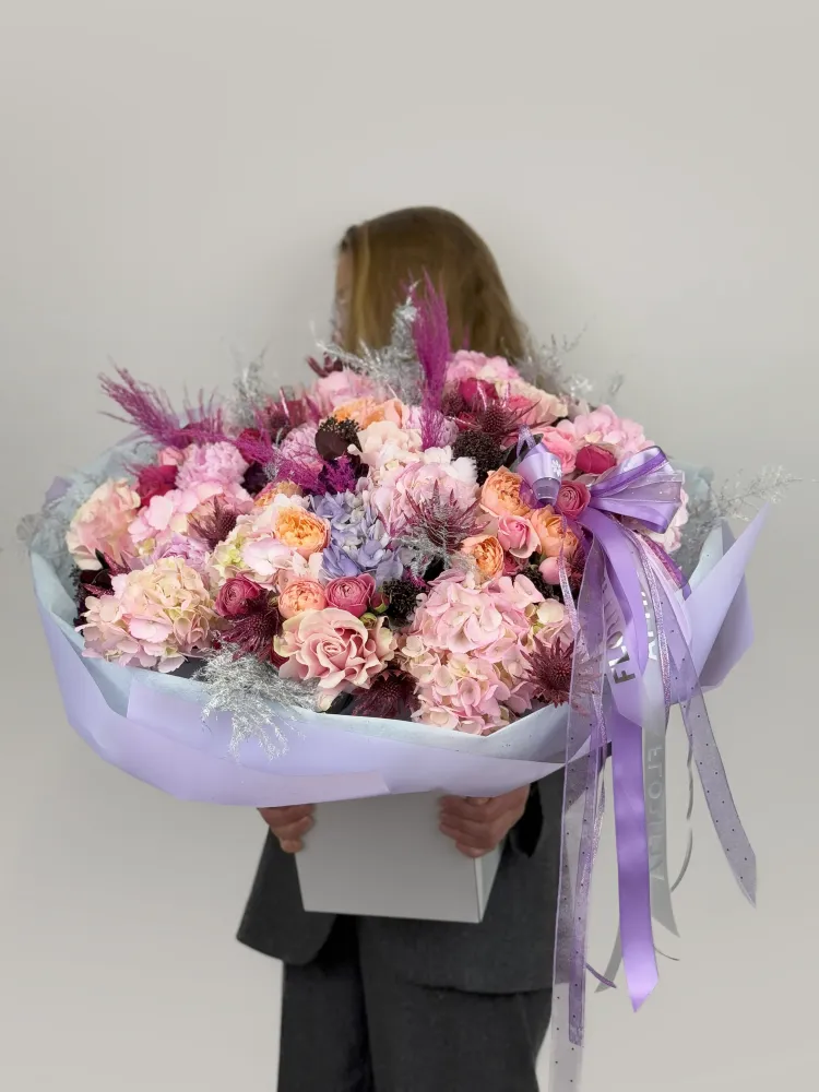 Luxurious pink and purple Mixed Flower Bouquet